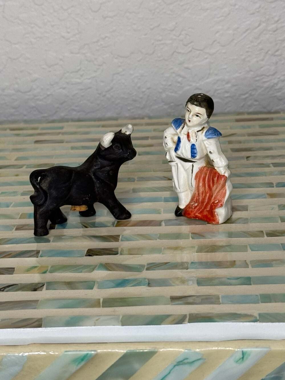 Vintage Japan Ceramic Matador And Bull Salt And Pepper Shakers Set